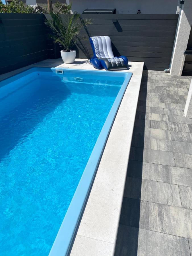 Breitling Apartments With Pool Biograd Na Moru Ngoại thất bức ảnh