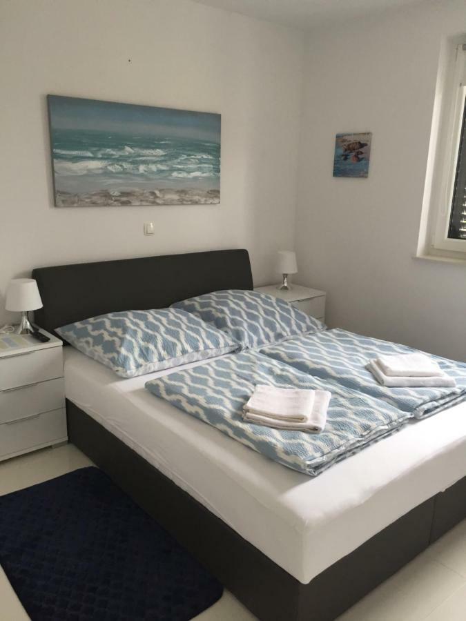 Breitling Apartments With Pool Biograd Na Moru Ngoại thất bức ảnh